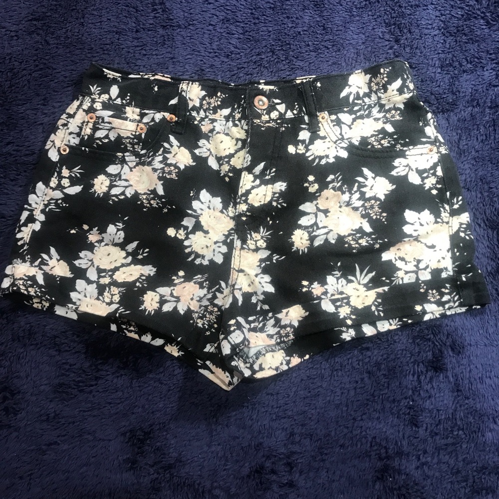 Stylish Floral Jean Shorts